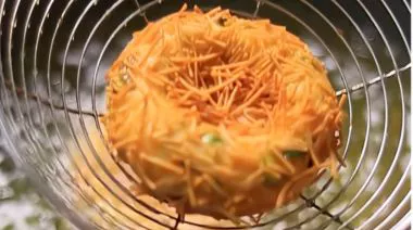 Bird’s Nest Party Snacks on a tray 4